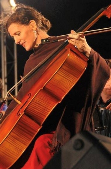 Rebecca Harris Cellist