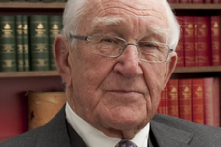 The Honourable Malcolm Fraser AC CH will give the keynote presentation at CDU’s Defending Australia Symposium