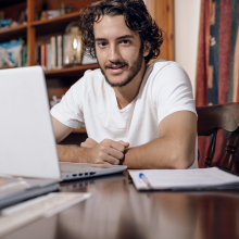 CDU student Nicholas Glincitsis studying laptop online