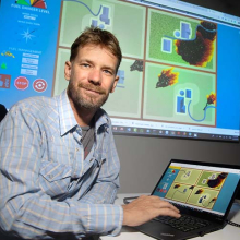 Rohan Fisher has developed an online simulation that allows landholders to visualise the impact of fuel load and weather on the spread of fire