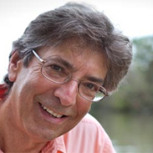 World-renowned Charles Darwin specialist Professor Tim Berra 